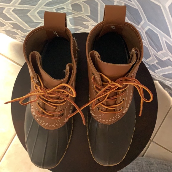 L.L. Bean BRAND NEW Bean Boots! - Picture 3 of 5